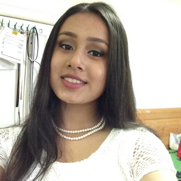 Meet your Posher, Aniqua - Picture 1 of 1